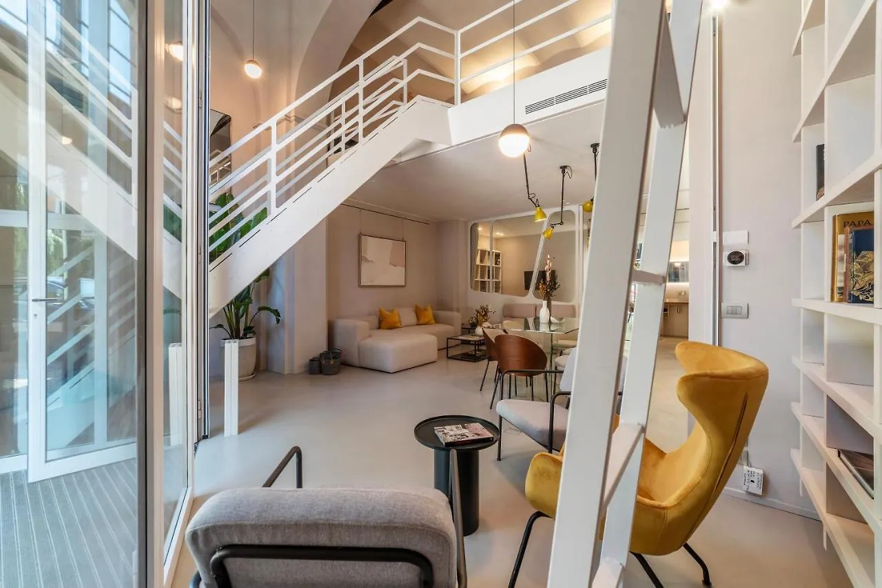 Studi Patrizi Dreaming Luxury Duplex Apartment 로마